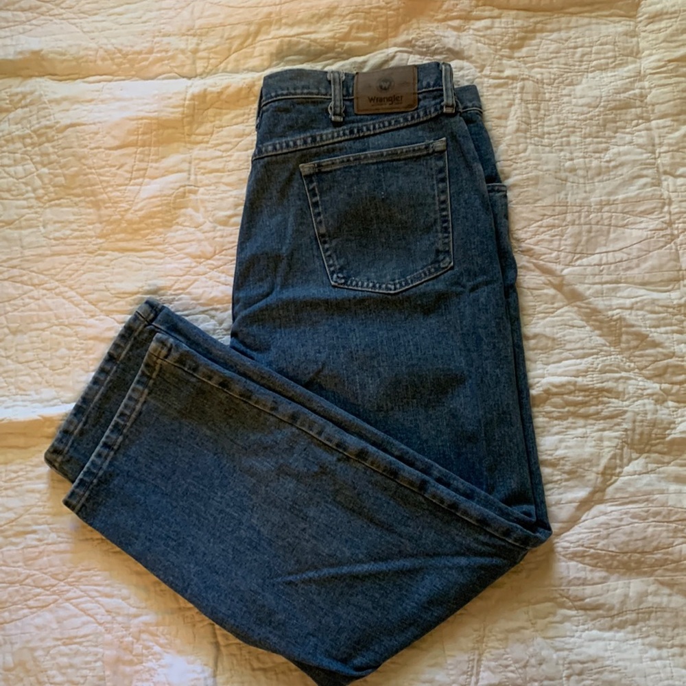 Men’s Wrangler jeans